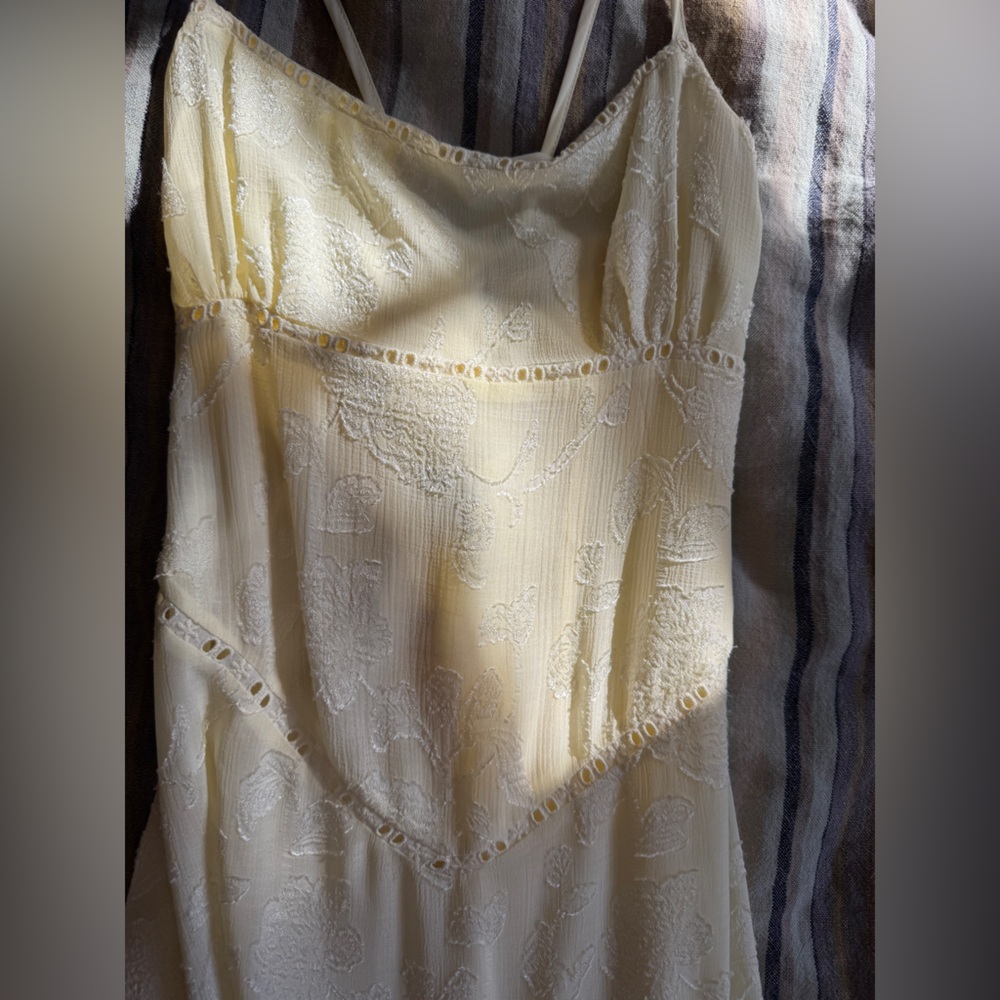 Princess Polly South of France Maxi Dress Yellow, EUC, 2 - Picture 7 of 9